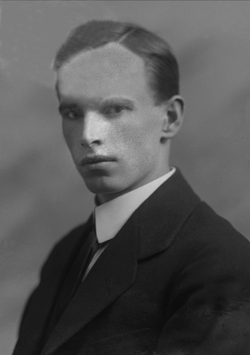Gustav Borgen, NFB.50966