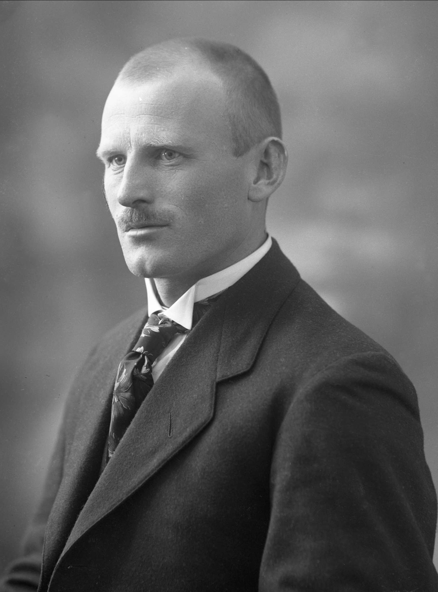 Gustav Borgen, NFB.50978