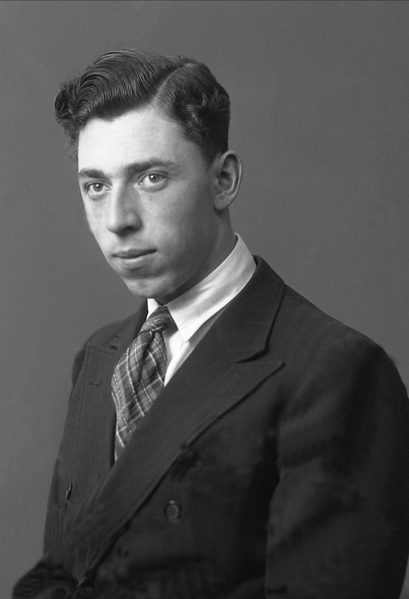 Gustav Borgen, NFB.52574