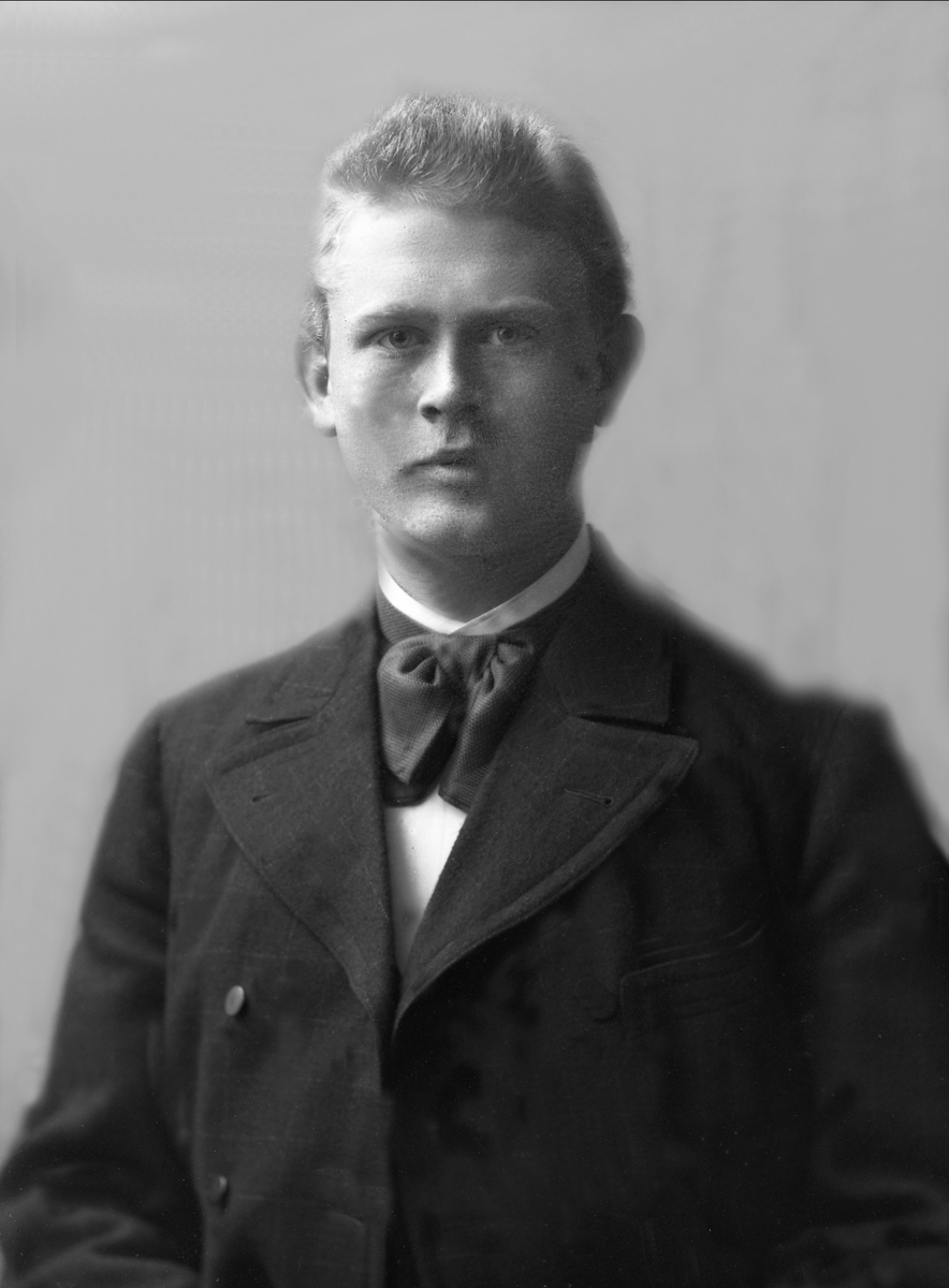 Gustav Borgen, NFB.53752