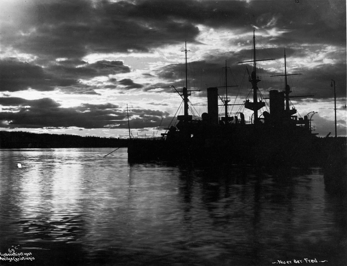 Anders Beer Wilse, Harald Hårfagre (b. 1897, Armstrong, Newcastle) og Norge (b. 1899, Armstrong, Newcastle), panserskip