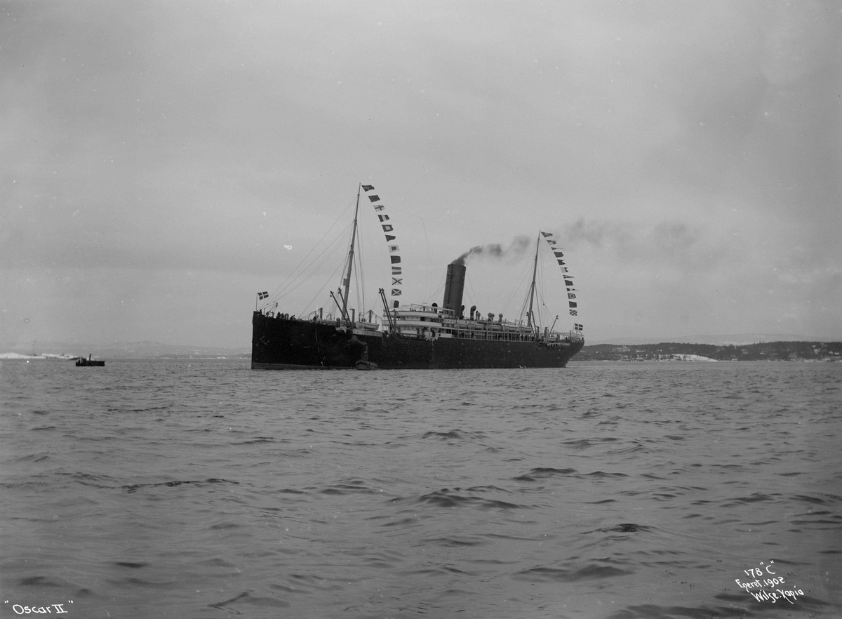 Anders Beer Wilse, D/S Oscar II (b. 1901, A. Stephen & Sons, Glasgow)