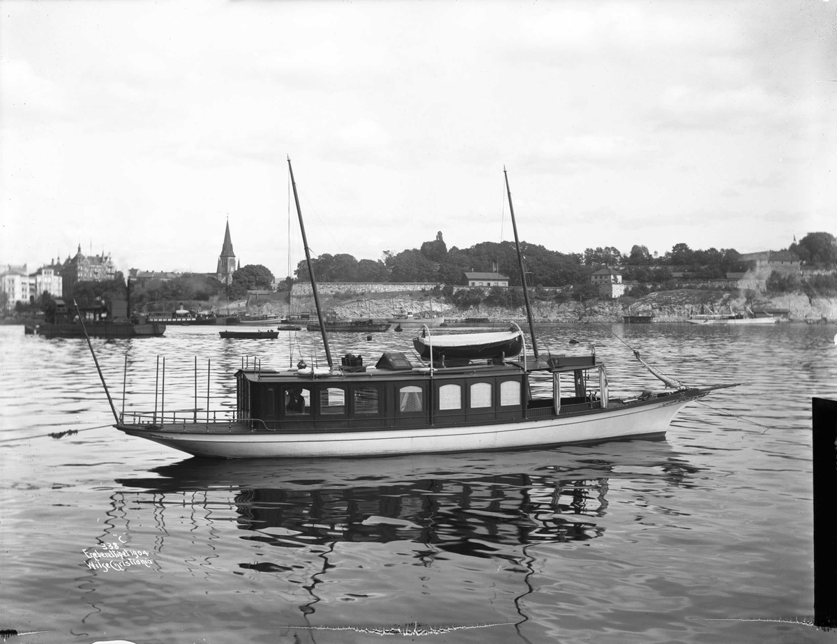 Anders Beer Wilse, Ra (b. 1904, Akers mekaniske verksted), Langaards yacht, motorbåt