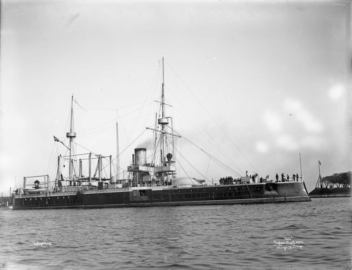 Anders Beer Wilse, Helgoland (b. 1878, Orlogsværftet, Holmen, Danmark) , dansk panserskip