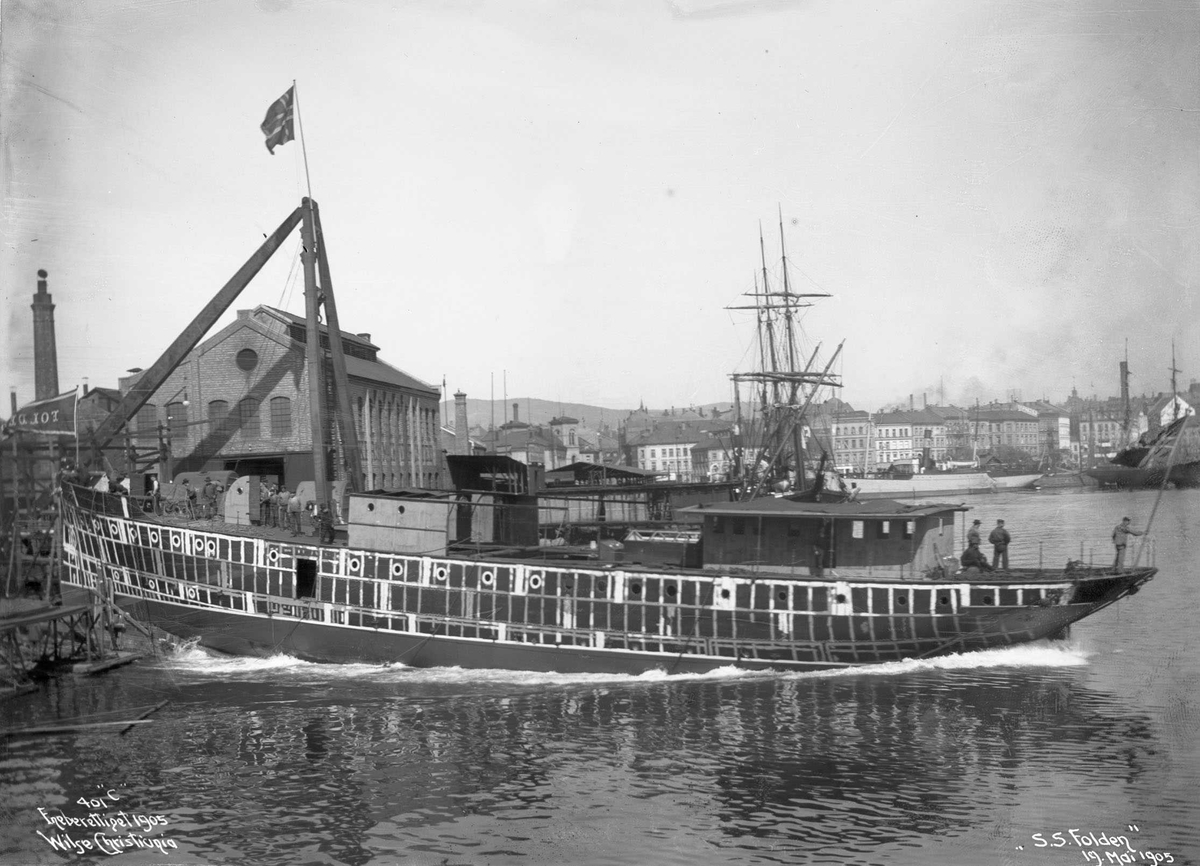 Anders Beer Wilse, D/S Folden (b. 1905, Akers Mekaniske Verksted, Christiania), på stabelen