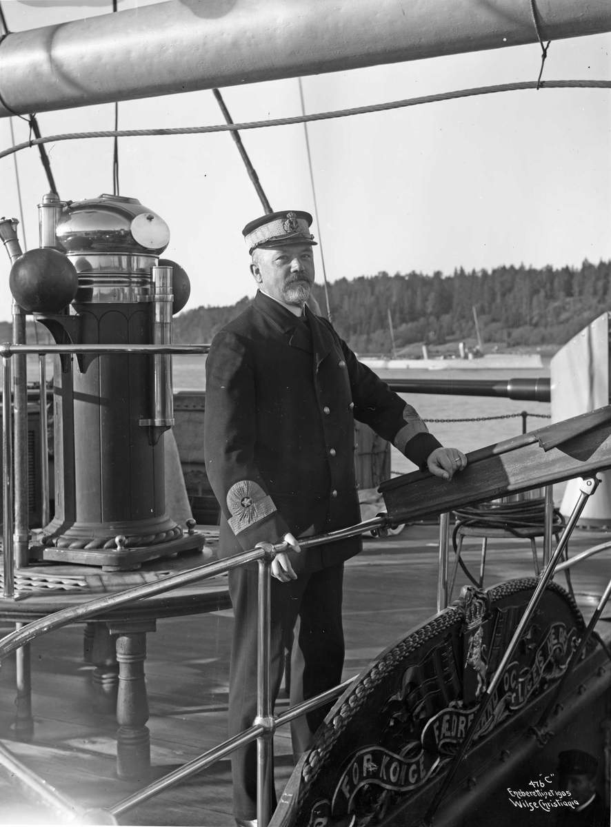Anders Beer Wilse, Admiral Børresen på akterbroen