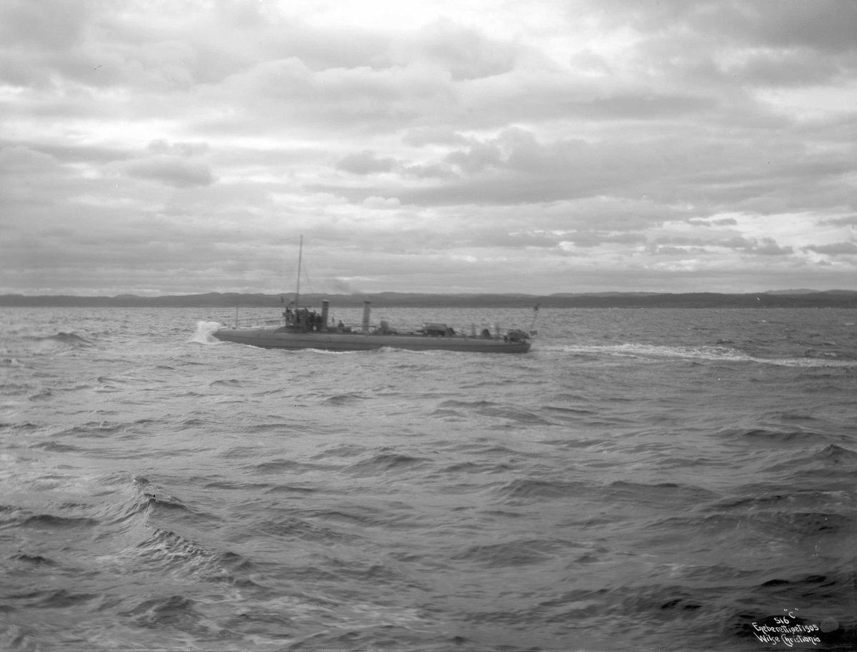 Anders Beer Wilse, Torpedobåter i sjøen