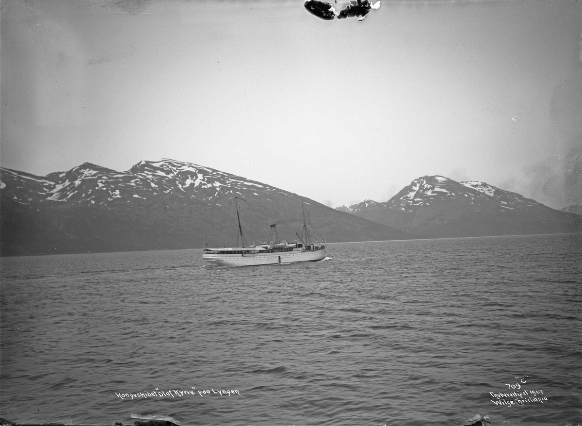 Anders Beer Wilse, Olaf Kyrre (b. 1886, Martens, Olsen & Co., Bergen), som kongeskip
