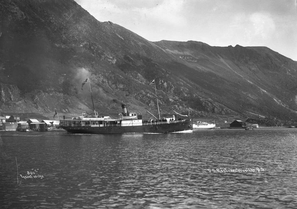 Anders Beer Wilse, D/S Røst (b. 1898, Trondhjems Mekaniske Verksted, Trondhjem)