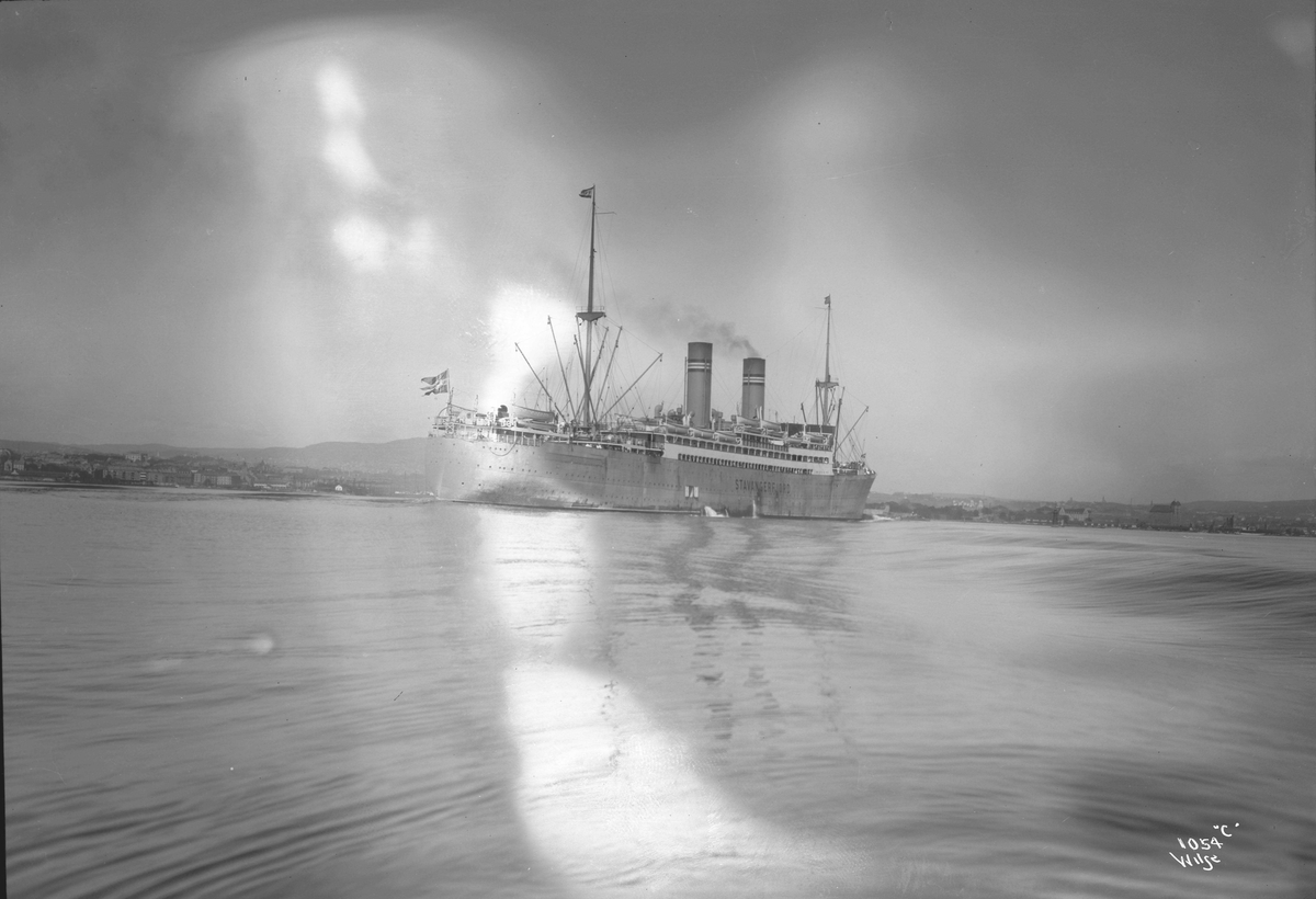 Anders Beer Wilse, D/S Stavangerfjord (b. 1918, Cammell, Laird & Co., Birkenhead)