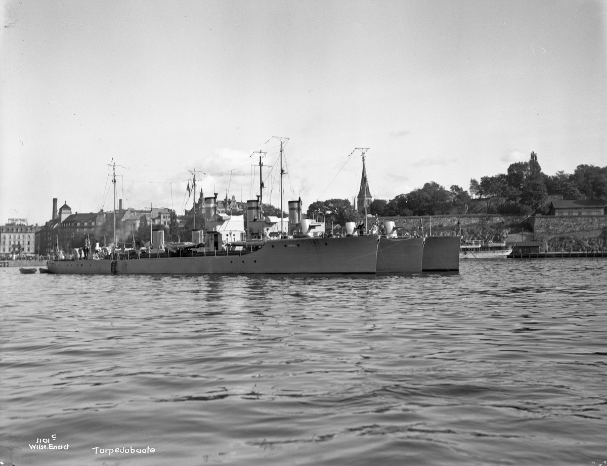 Anders Beer Wilse, Stor-klasse torpedobåter i Pipervika. 'Snøgg' (b. 1920), 'Trygg' (b. 1920) og 'Stegg' (b. 1921). Alle bygget ved Karljohansvern Verft, Horten.