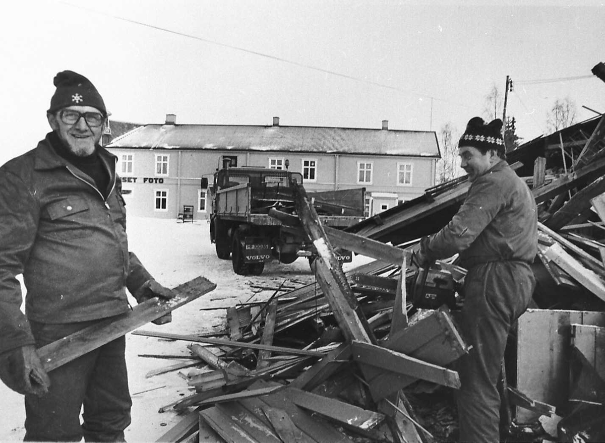Per Magne Grue, Riving av hus i Tynset sentrum.