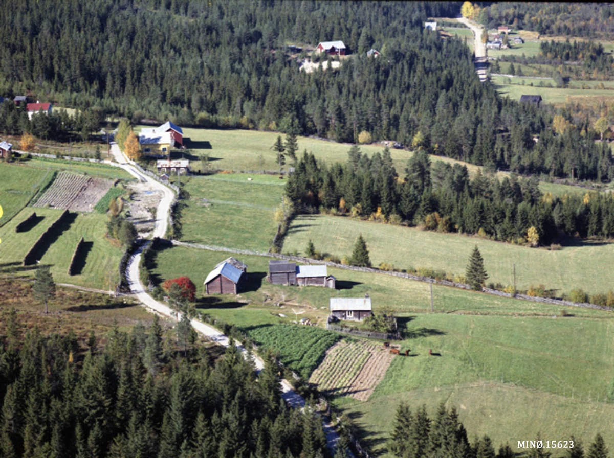 Widerøes Flyveselskap A/S, Gardsbruk