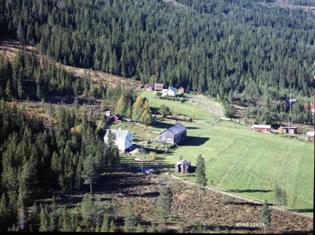 Widerøes Flyveselskap A/S, Gardsbruk