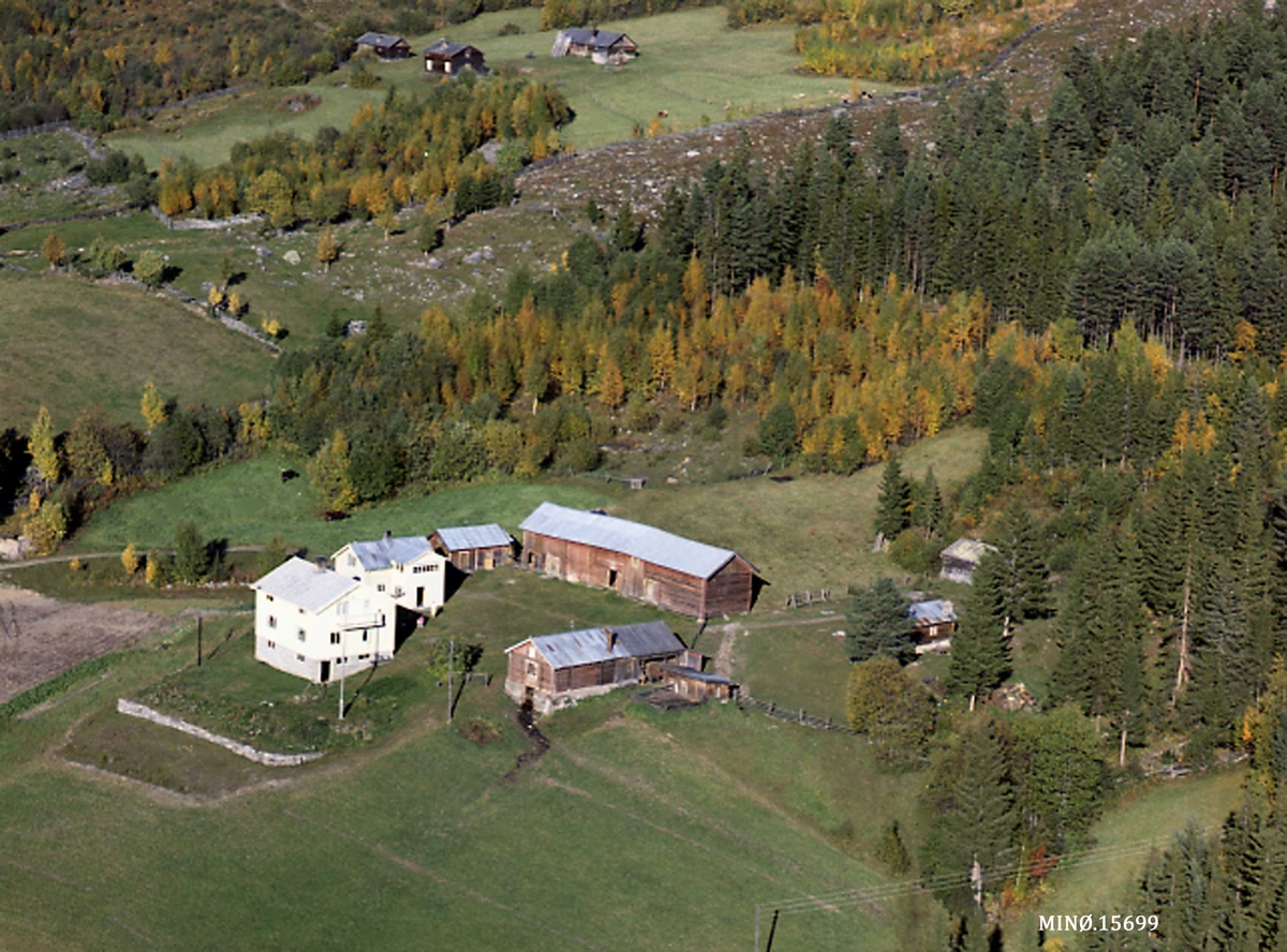 Widerøes Flyveselskap A/S, Gardsbruk