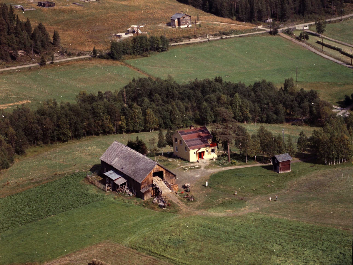 Widerøes Flyveselskap A/S, Gårdsbruk. Framstad