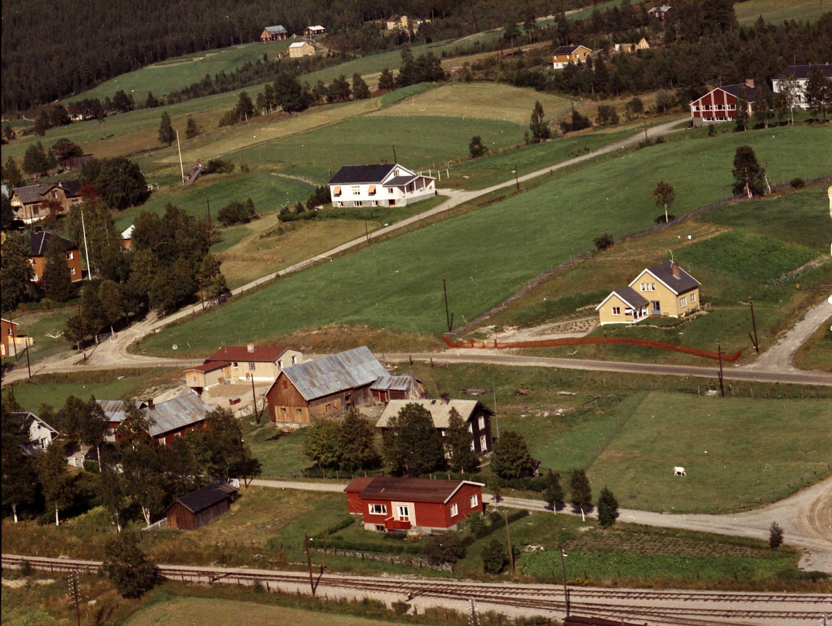 Widerøes Flyveselskap A/S, Gårdsbruk.