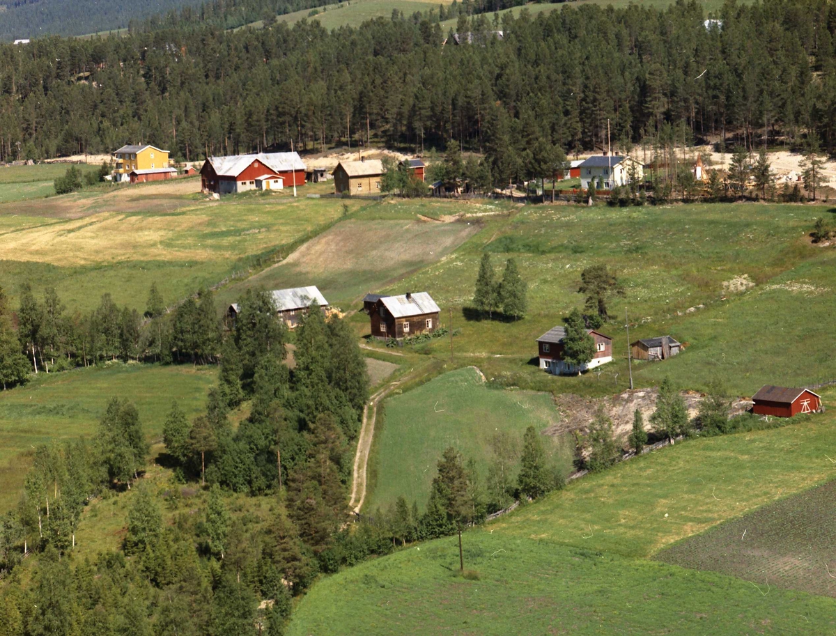 Widerøes Flyveselskap A/S, Gårdsbruk.