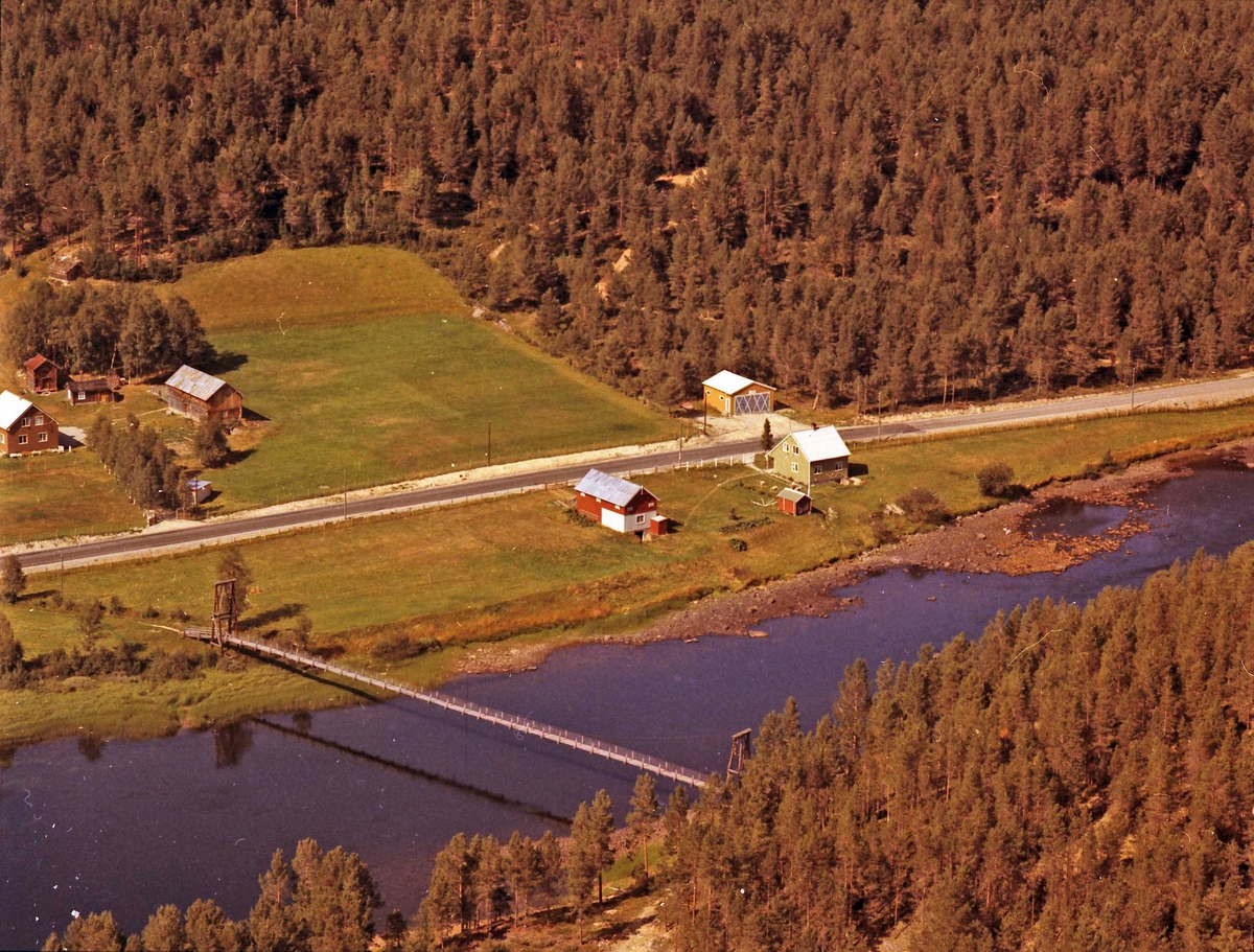 Widerøes Flyveselskap A/S, Gårdsbruk.