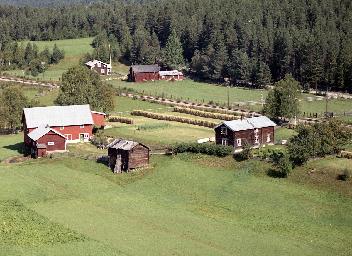 Widerøes Flyveselskap A/S, Gardsbruk Rendalen