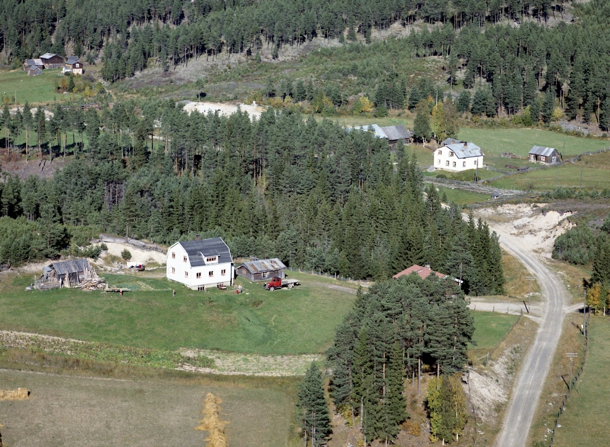 Widerøes Flyveselskap A/S, Bolighus
