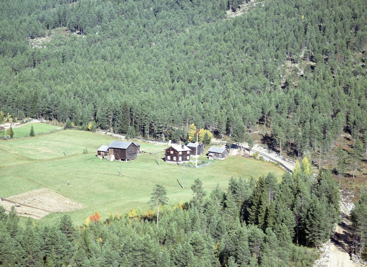 Widerøes Flyveselskap A/S, Gardsbruk