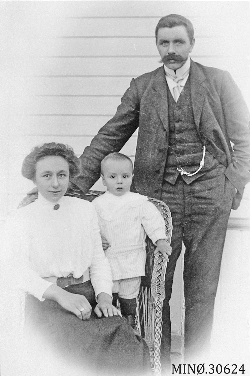 Oscar Holte, Familiebilde - familien Lunes.