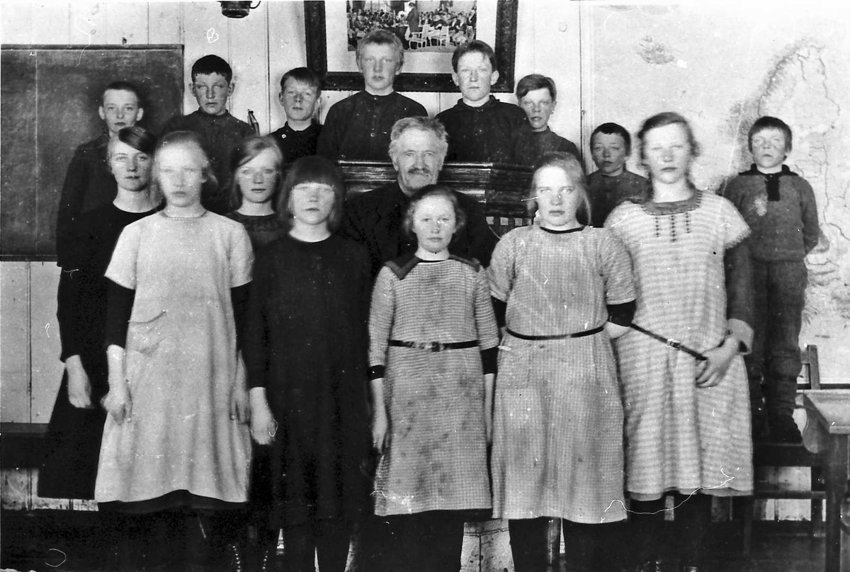 Jan Erik Øvergård, Skolebarn