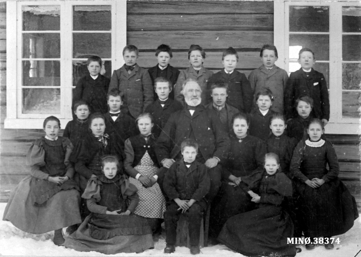 Per K. Lien, Unset skole ca. 1893.