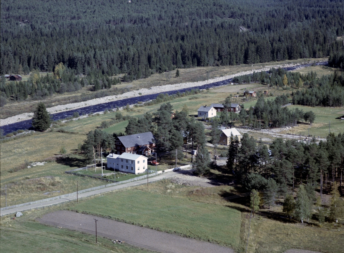 Widerøes Flyveselskap A/S, Gardsbruk