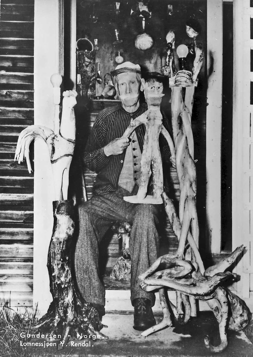 Rachel Haarseth, Postkort, treskjærer, trearbeid. Gundersen født 1887, bodde på Otnes