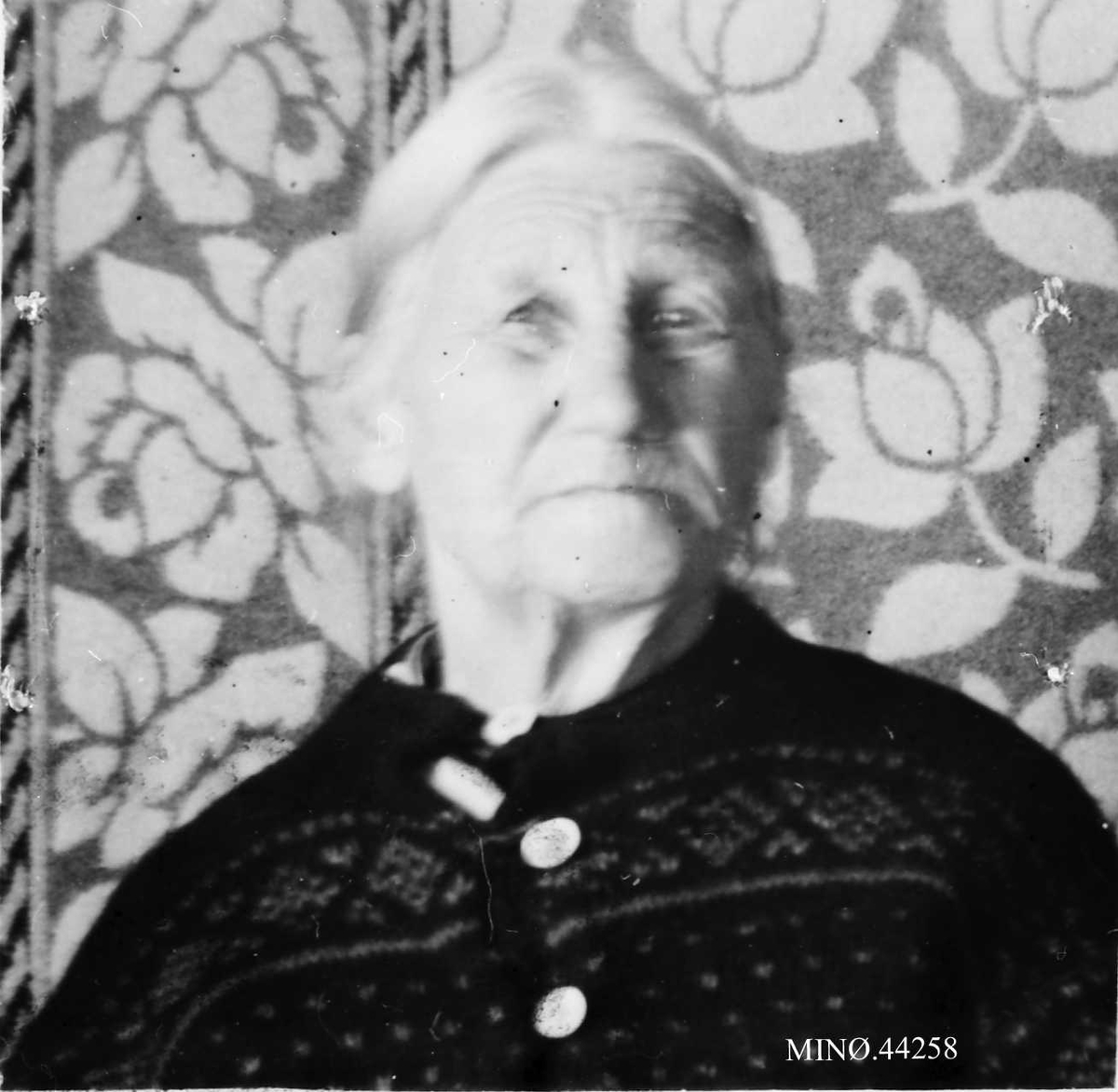 Rachel Haarseth, Portrett av en kvinne.