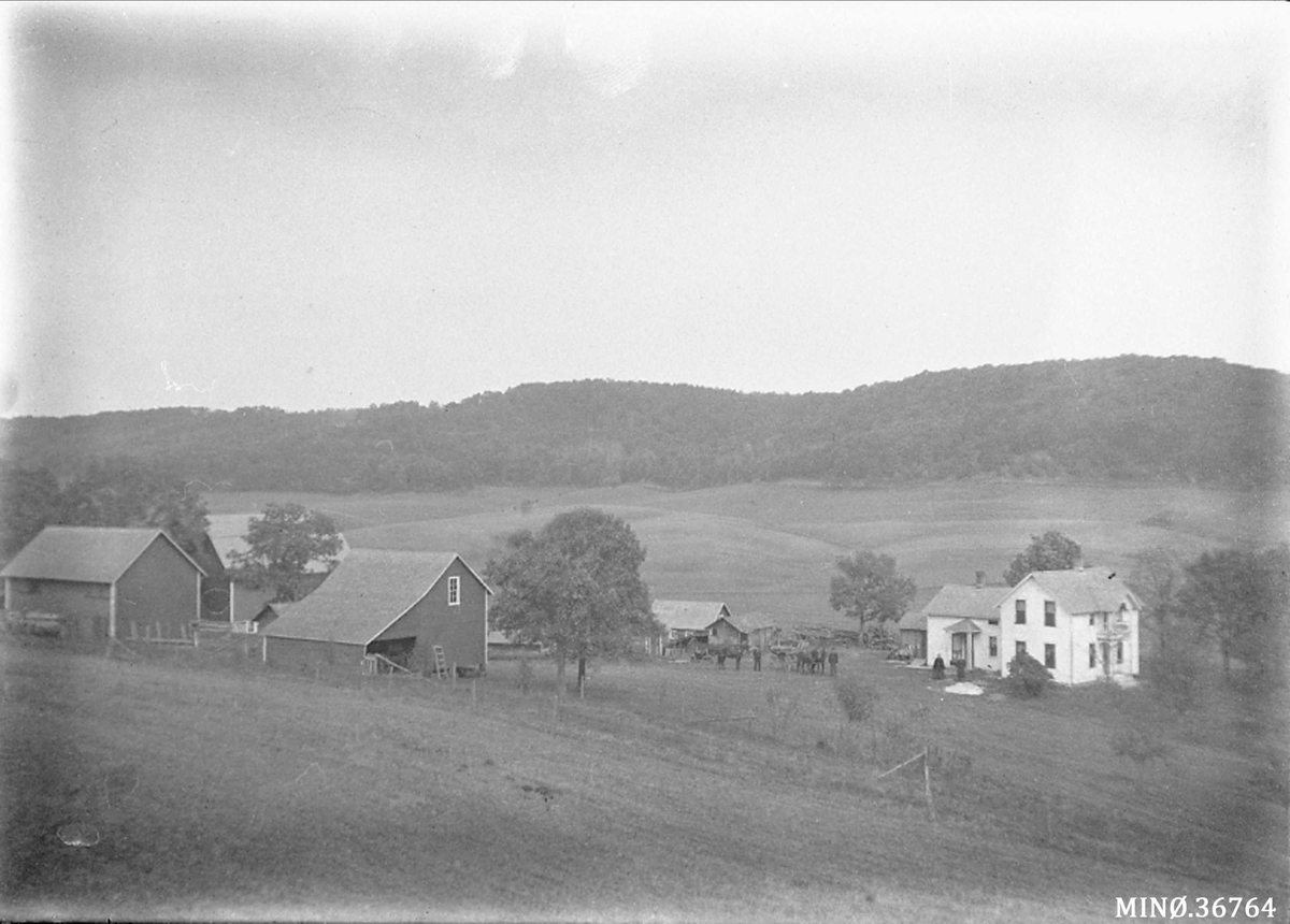 Ellert Kleven, Eidet farm i Fall Coulee, Wisconsin