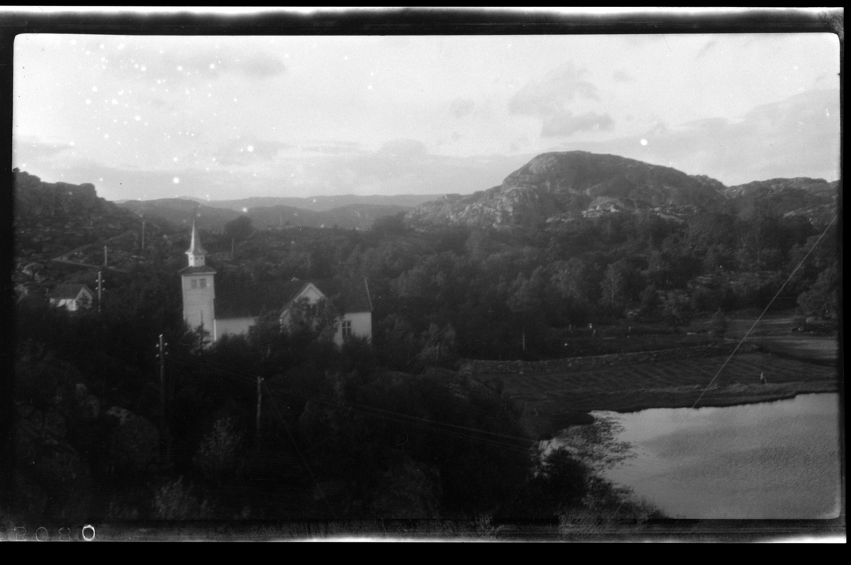 Rolf Sr. Sundt, Spind kirke i Farsund kommune.