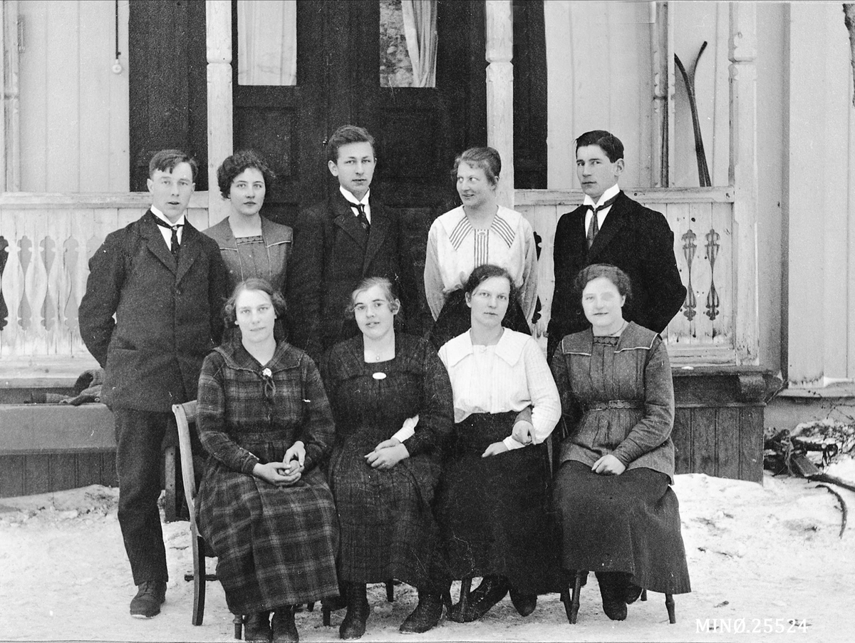 Iv. Olsen, Tynset Folkehøgskole.