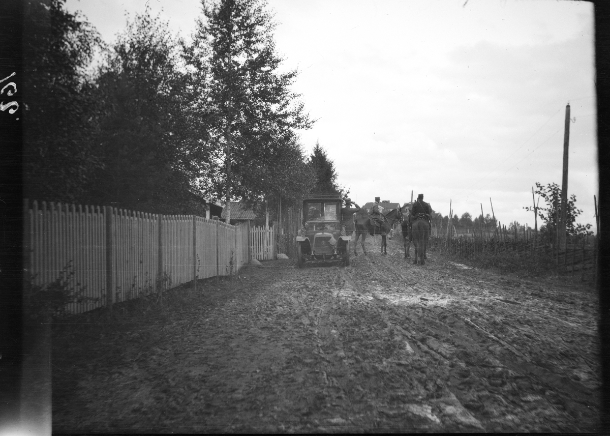 Karl Andreas Diesen, Feltmanøver, militærøvelse, Generalen på innspeksjon, bil, hester, militære,