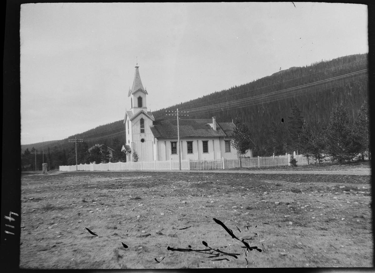 Karl Andreas Diesen, Engerdal kirke, eksteriør.