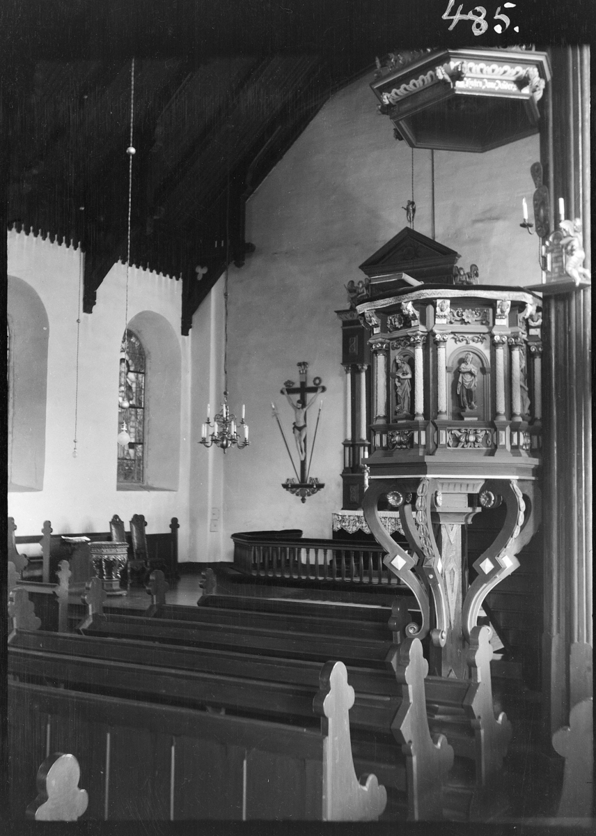 Karl Andreas Diesen, Furnes kirke, prekestol,