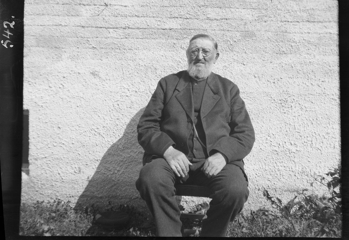 Karl Andreas Diesen, Per Wold, portrett, fattigforstander.