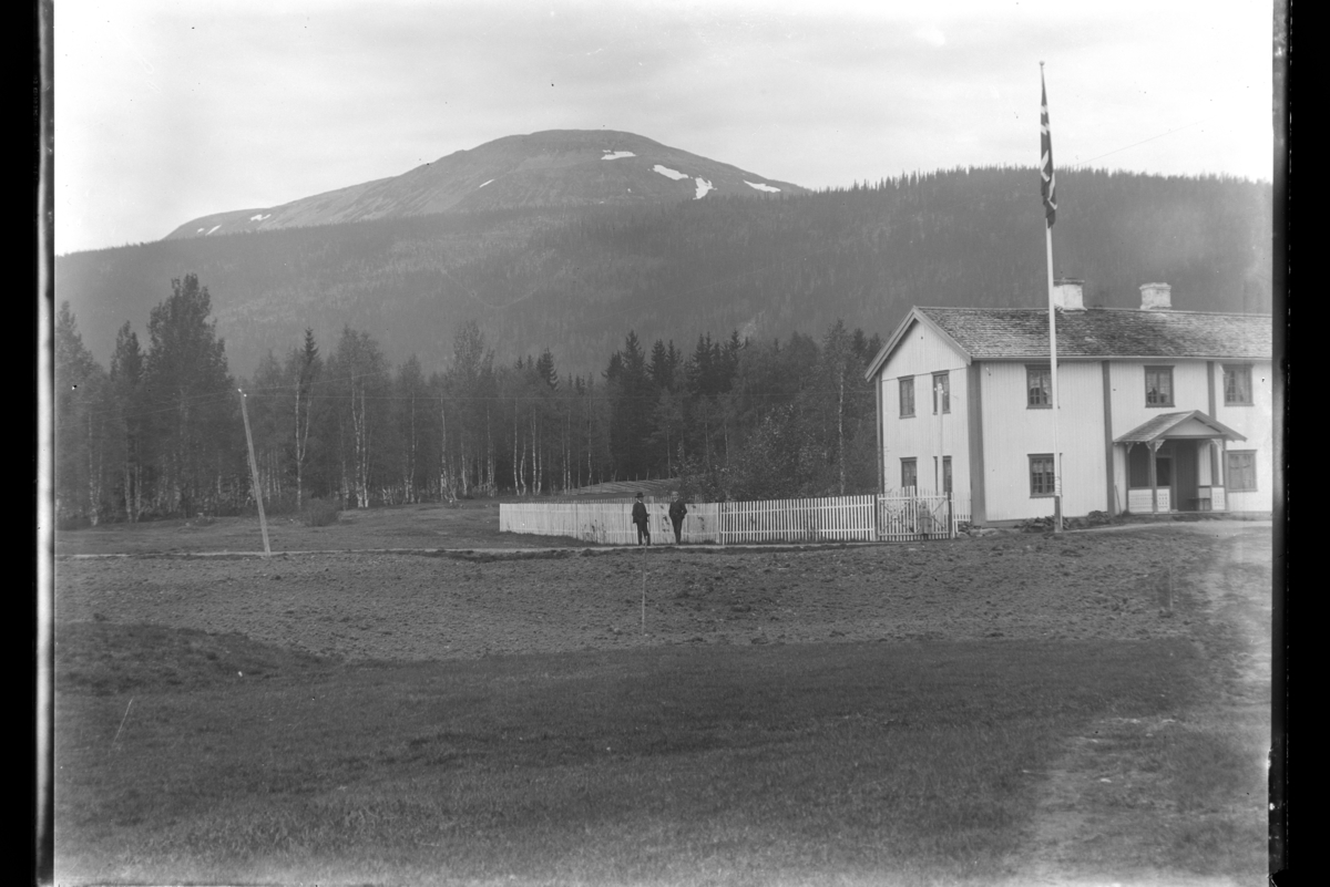 Otto W. F. Mejlænder, Mora, Trysil.