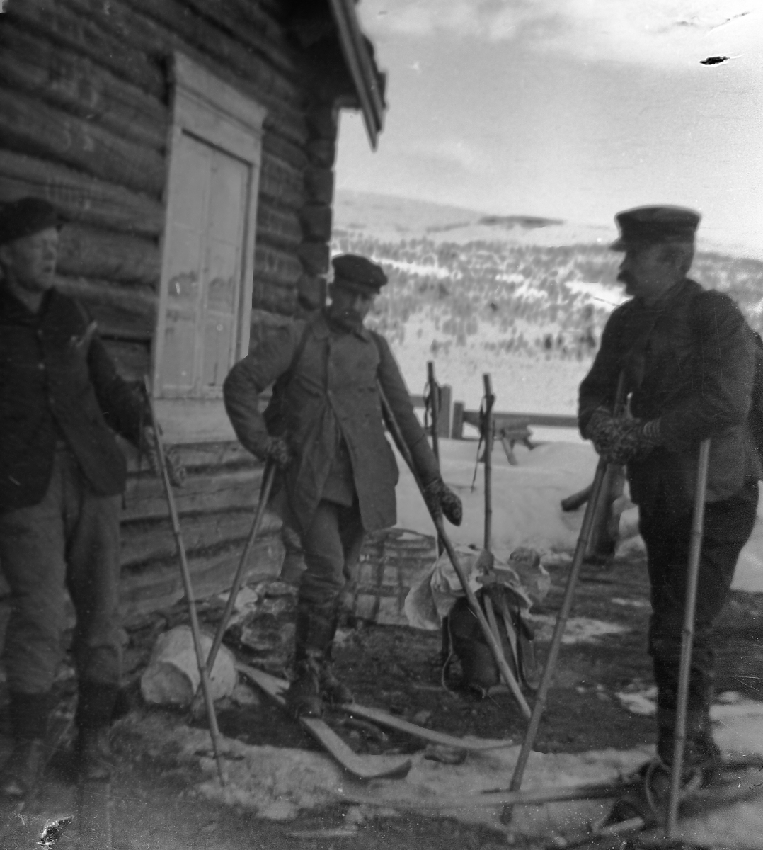Anders O. Sørhuus, Tre menn på skitur