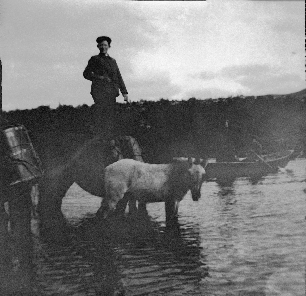 Anders O. Sørhuus, Gutt med hest og vogn krysser vann
