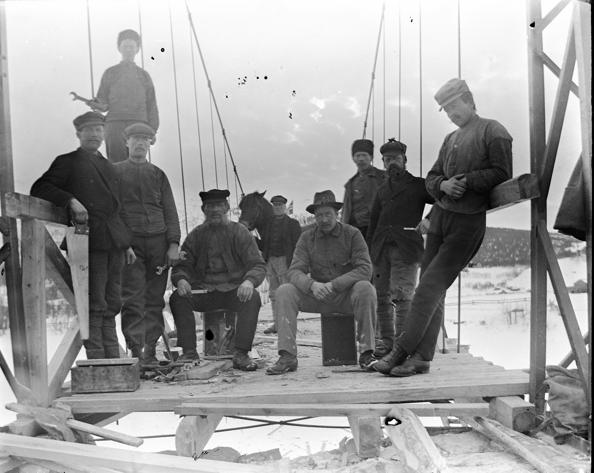 Anders O. Sørhuus, Brobygging - Sjulhusbrua