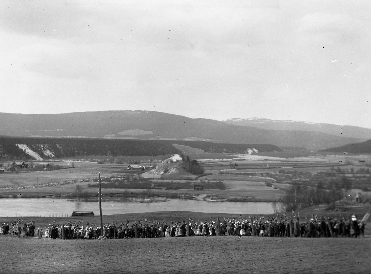 Anders O. Sørhuus, 17.mai-tog