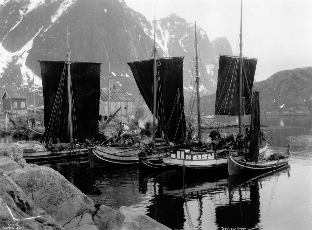 Anders Beer Wilse, Prot: Svolvær - Havneparti Seiltørking 12/3 1910