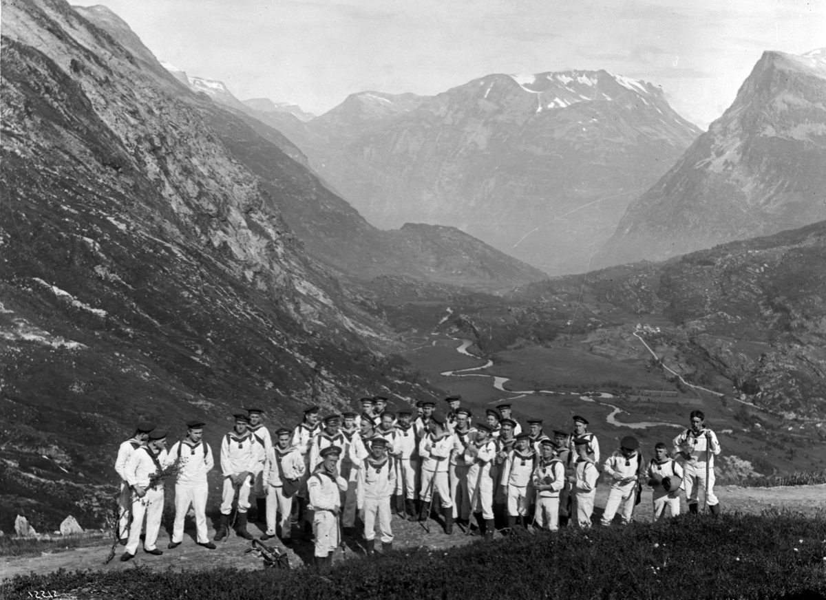 Anders Beer Wilse, Prot: Grotli - Merok Veianleg Tyske Matroser 25/7 1910