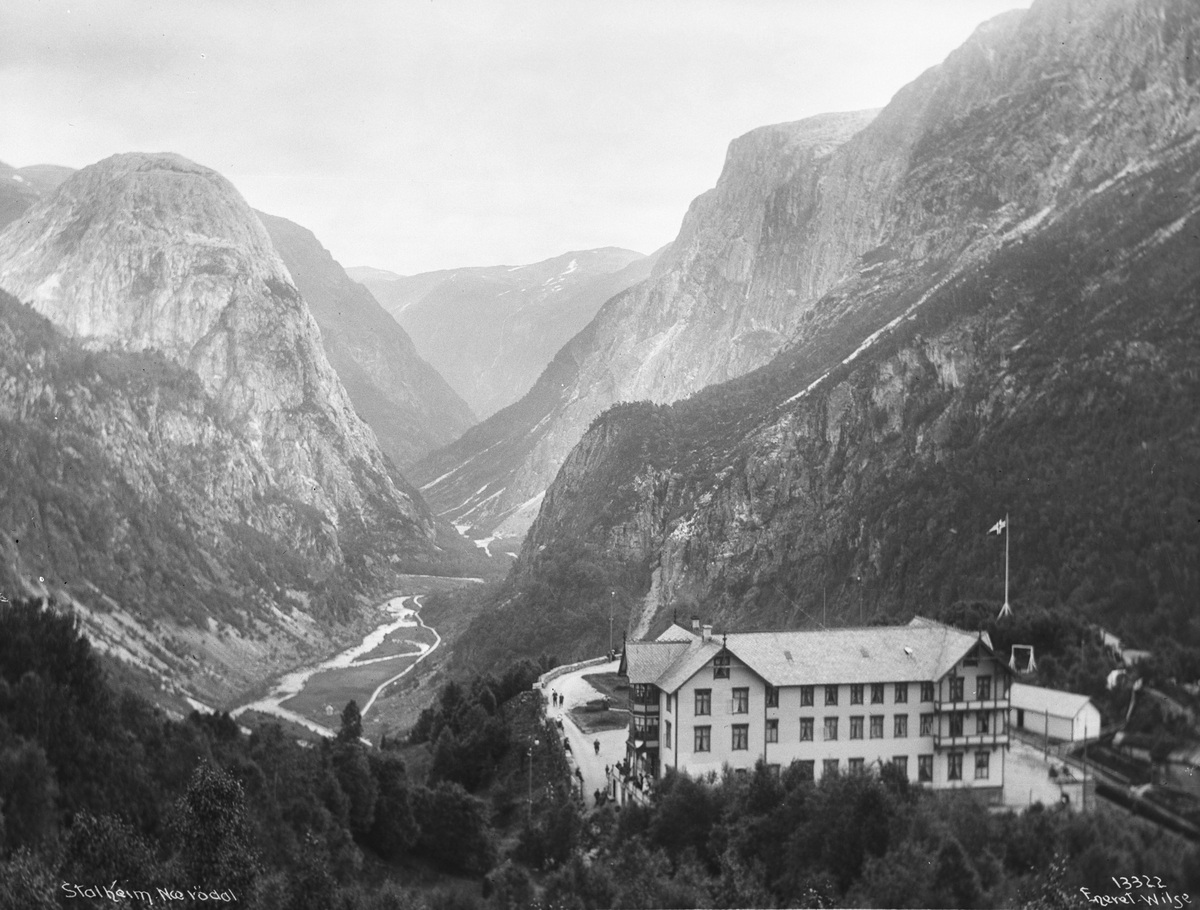 Anders Beer Wilse, Prot: Stalheim med Nærødalen