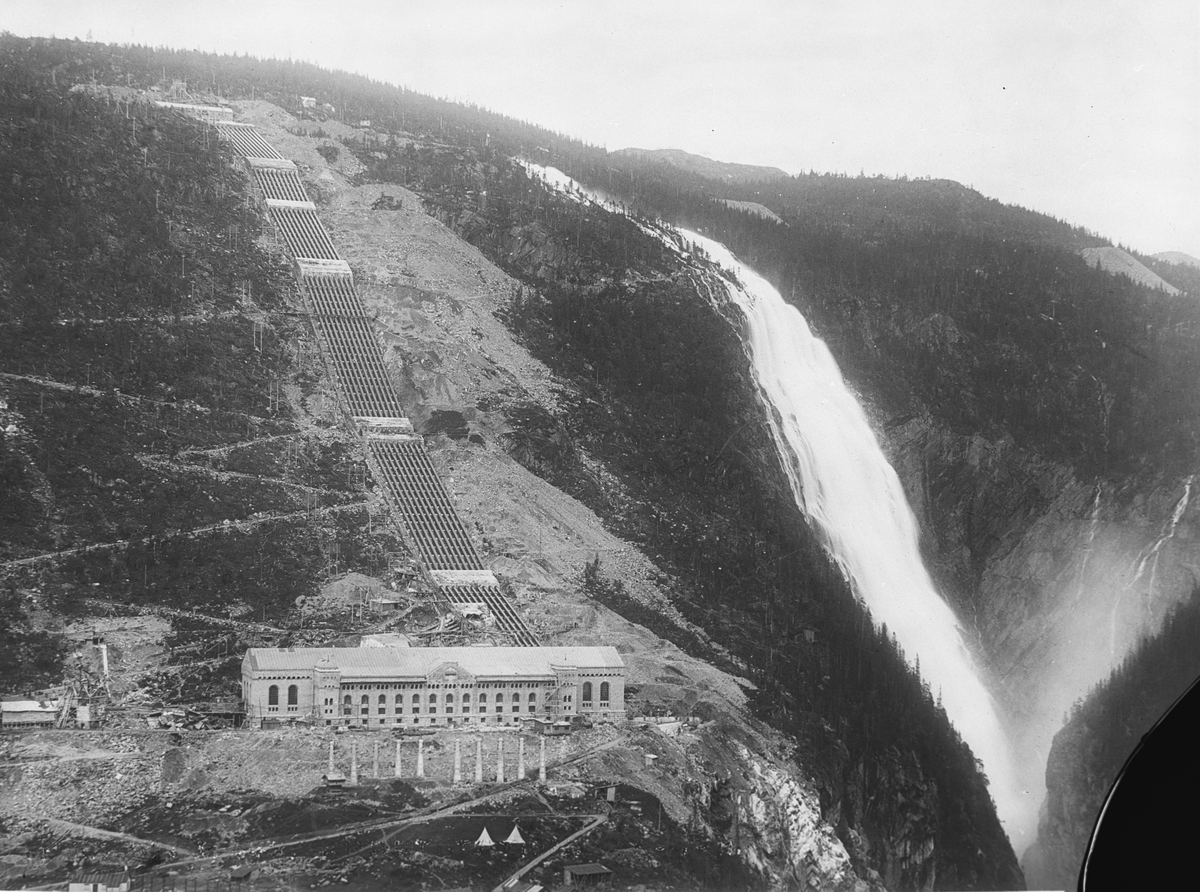 Anders Beer Wilse, Prot: Rjukan Kraftstasjon og Foss Hydrosplate no. 648, 1912