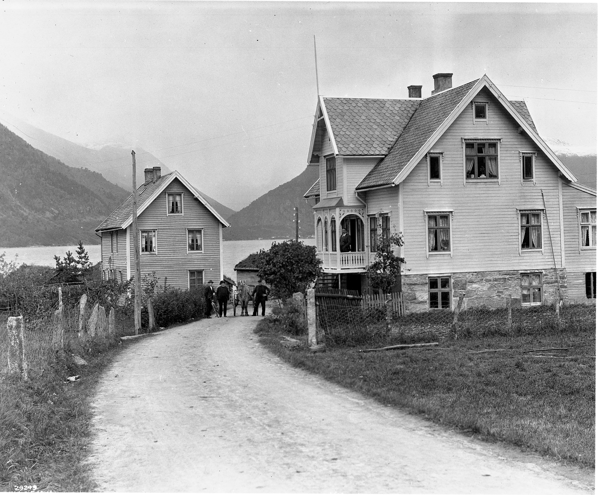 Anders Beer Wilse, Prot: Ytterdal, Eides hus