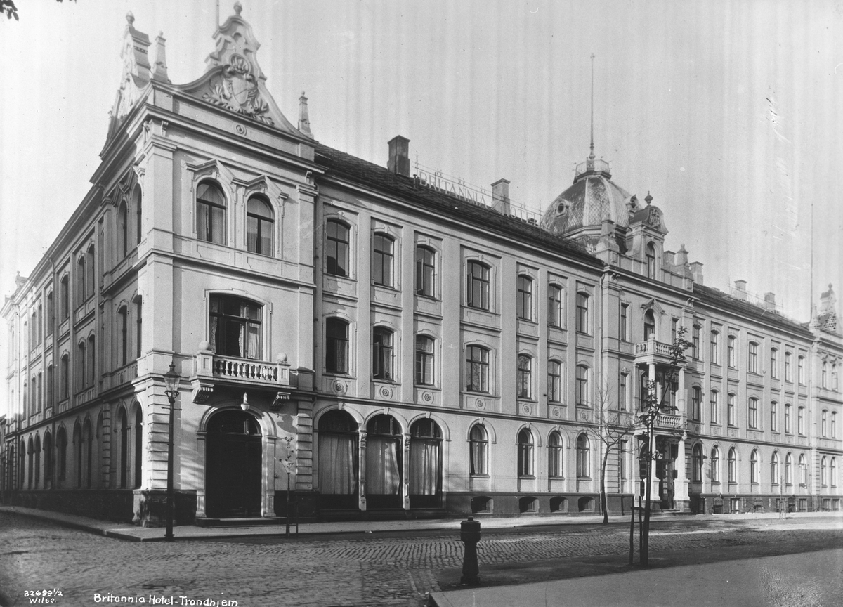 Anders Beer Wilse, Prot: Trondhjem - Britannia Hotel